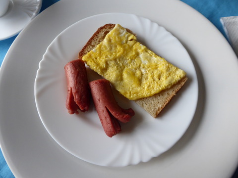 朝食