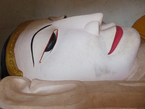 Manuha Temple2