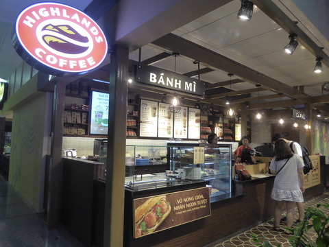 Highlands Coffee (5)