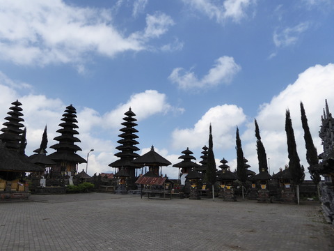 バトゥール寺院4