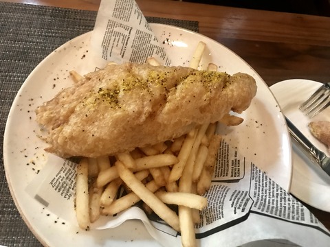 YEW seafood + barのフィッシュ&チップス