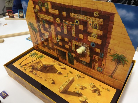 エジプト風ボードゲーム エジプト風ボードゲーム