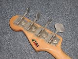 Fender JazzBass 松logo