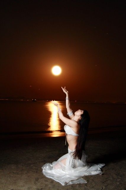 Red_Moon_0003