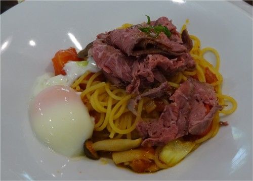 山下公園向かいのジョナサンでランチ