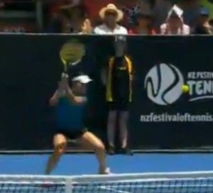 ASBクラシック シングルス2回戦 奈良くるみがヴィーナス・ウイリアムスに敗退