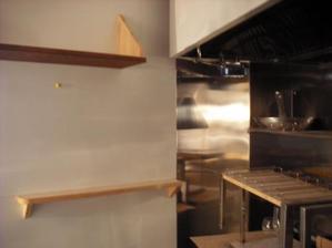 新潟長岡三条屋根外壁専門店遠藤組 厨房GL貼り