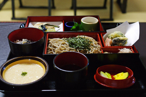 高尾山精進料理2010-7