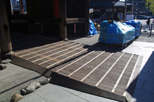 高幡不動尊201012-2