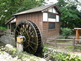 親水公園水車2