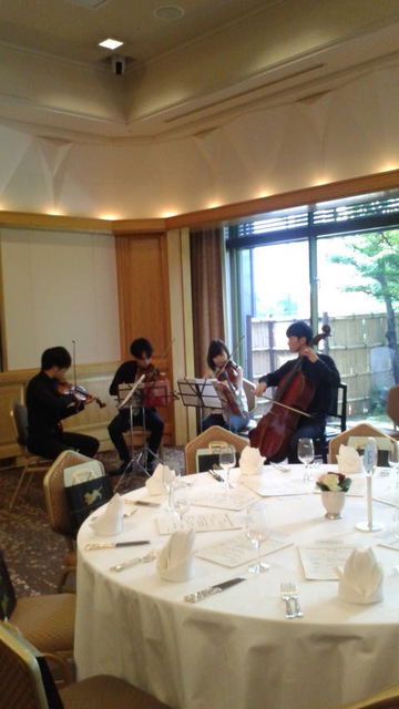 (2)生演奏