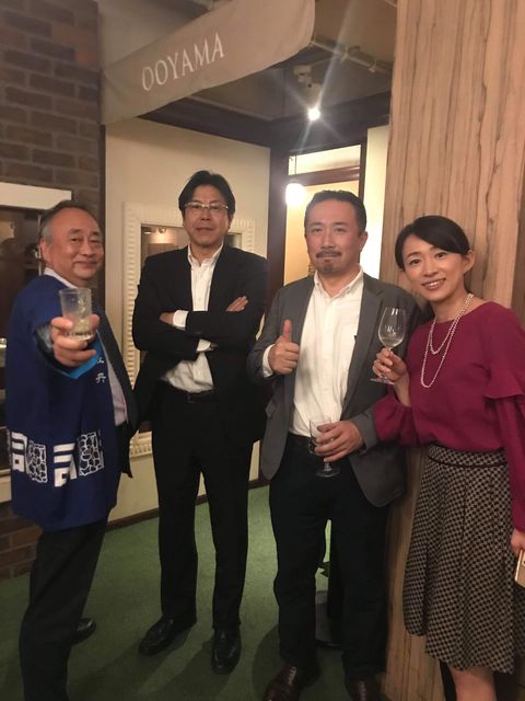 写真24 あおいさんらと