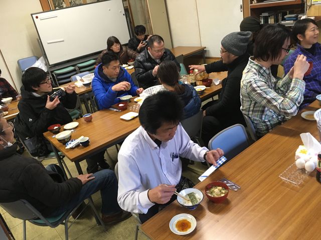 写真10 朝食風景2