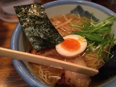 原宿 AFURI(阿夫利) 柚子塩らーめん 980円。