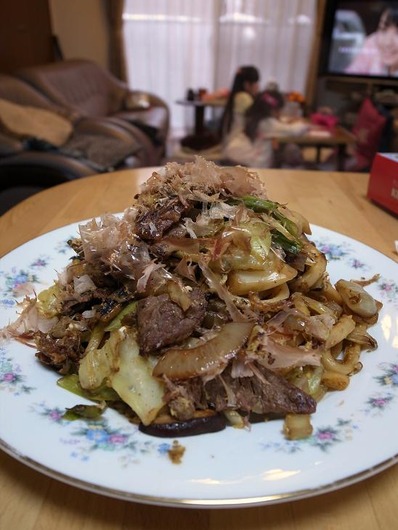 焼き肉入り焼きうどんb