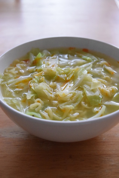 インスタントキャベツラーメン