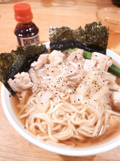 鶏出汁ラーメン