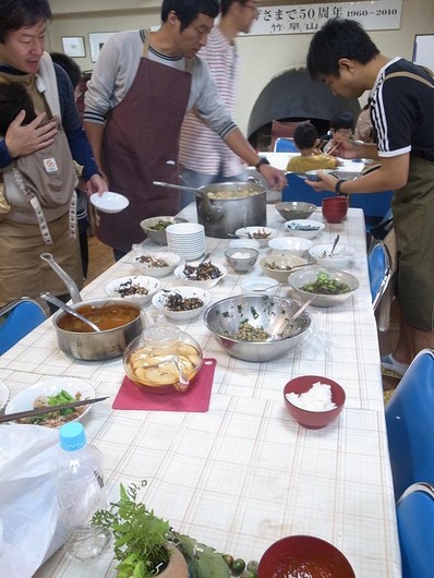 朝食バイキングb