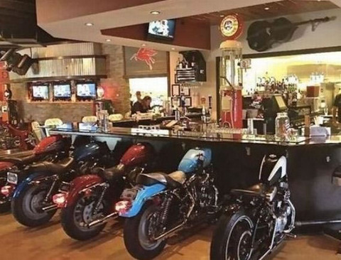 motorcycle_bar