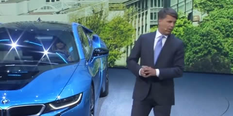 BMW_CEO_Harald_Krueger_collapses_on_stage_in_Frankfurt