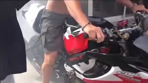 Motorcycle_ShowOff_Fails