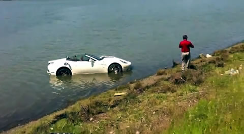 ferrari_riverfalldown