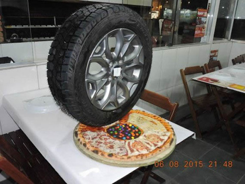 tire_pizza