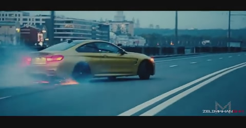 BMW M4-Crazy Moscow City Driving