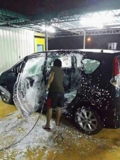 car_wash_inside