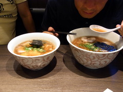 PHOTO070