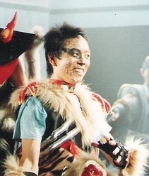 4 八犬伝
