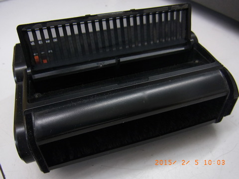 R1105825