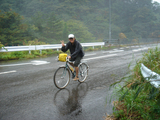 とうかいサイクリング秋篇3日目_雨中走行のユウヤ隊員