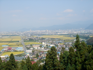 長谷堂城跡山頂広場からの眺め
