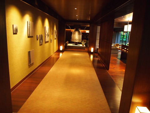 P8243371