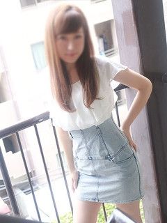 00326670_girlsimage_01