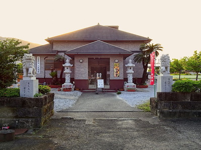 駅前寺院