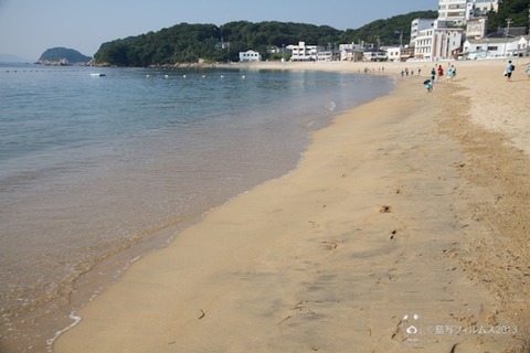 ウミガメ隊_ゴミ拾い_前浜_2013-07-10 07-44-25