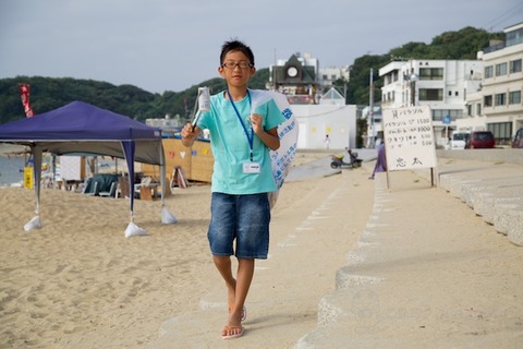 ウミガメ隊_ゴミ拾い_2014-07-30 07-40-59