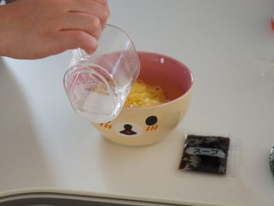 2018.5.29 こんにゃくラーメン調理♪ (5)