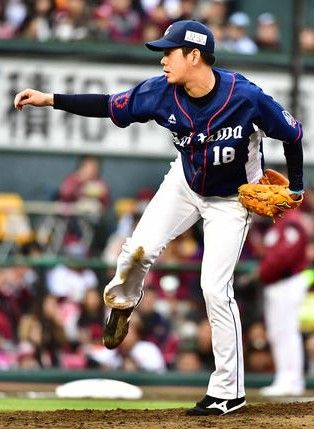 2018y04m14d_224809413