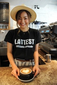 p08_bonita_shida_004-370x556