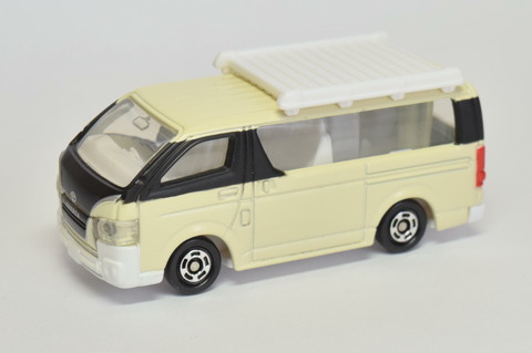 Takara Tomy - No.113 トヨタ ハイエース （初回特別仕様） （ノンスケール トミカ 10 Amazon | タカラトミー(TAKARA TOMY) 箱113 トヨタ