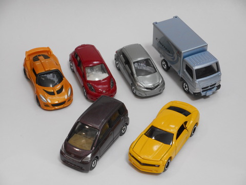 短期で絶版になったトミカの理由は何かその1 : トミカ研究隊