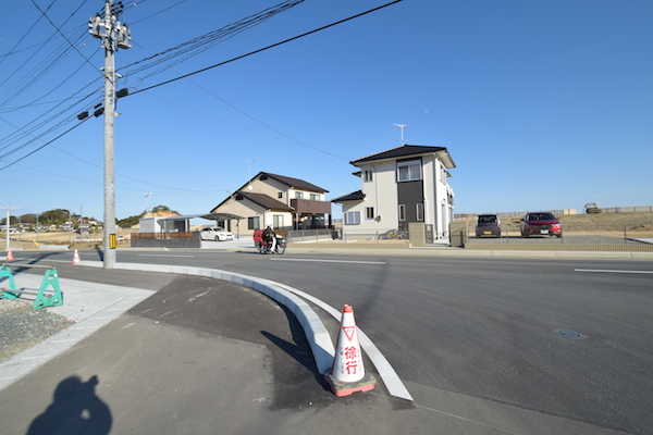 hisano128001