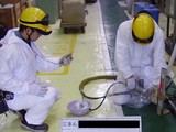 ２人で注入