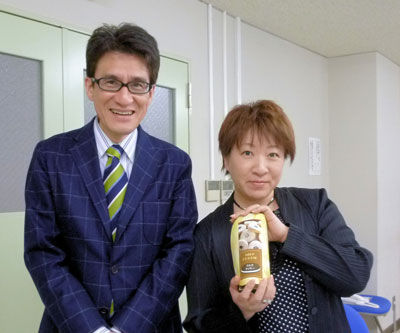 ��褵��