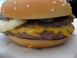 QUARTER POUNDER
