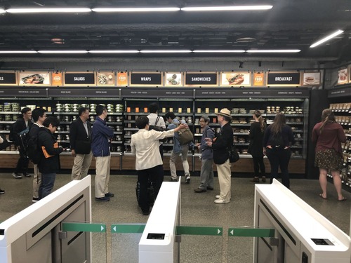 180918ÆüËܿʹѸ÷µÒ¡÷¥¢¥Þ¥¾¥ó¥´¡¼