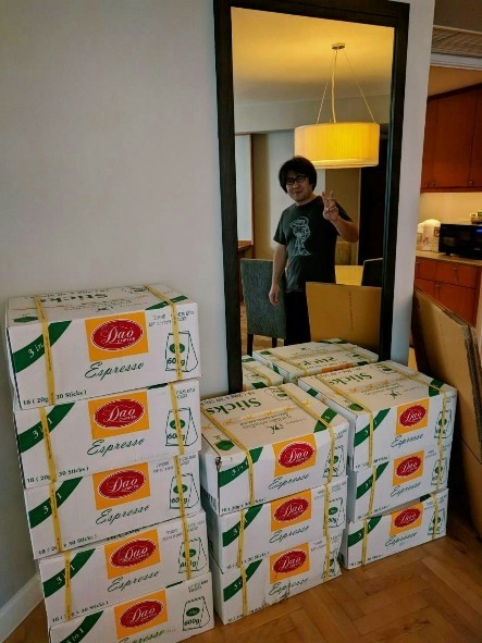 1513747417093-443x591